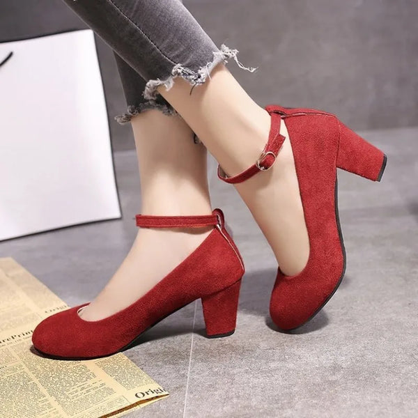 Thick heel LUNA